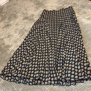 Banana Republic printed navy Maxi Skirt